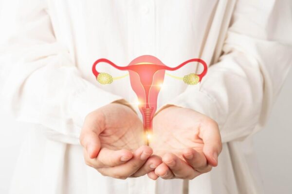 Chisturile Ovariene: Ghid Complet despre Diagnostic, Tratament și Vizitele la Medicul de Obstetrică-Ginecologie