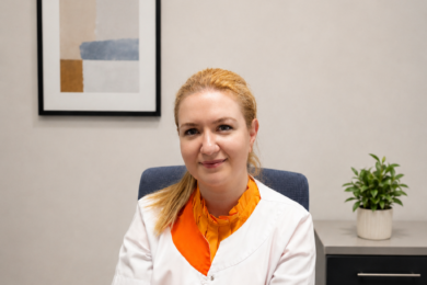 Dr. Andra Lorentz